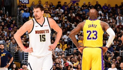 娱乐平台-55分+47分+46分！历史首人！这就是他能拿4年2.7亿顶薪美金的原因